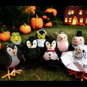 COPY - NWT- Target Hyde and Eek Birds